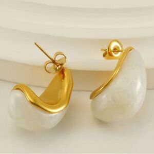 Vintage style earrings M146